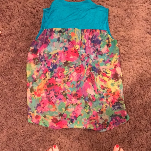 Multi colored top - Picture 2 of 2